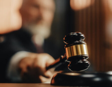 La battaglia legale tra Evolution e L&W raggiunge un nuovo snodo