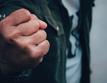 L’EPT Praga si surriscalda mentre le crescenti tensioni portano alla violenza fisica