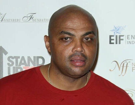 La leggenda dell’NBA Charles Barkley rivela la sua infanzia legata al contrabbando e al gioco d’azzardo